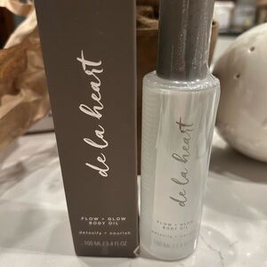 Flow + Glow Body Oil - White